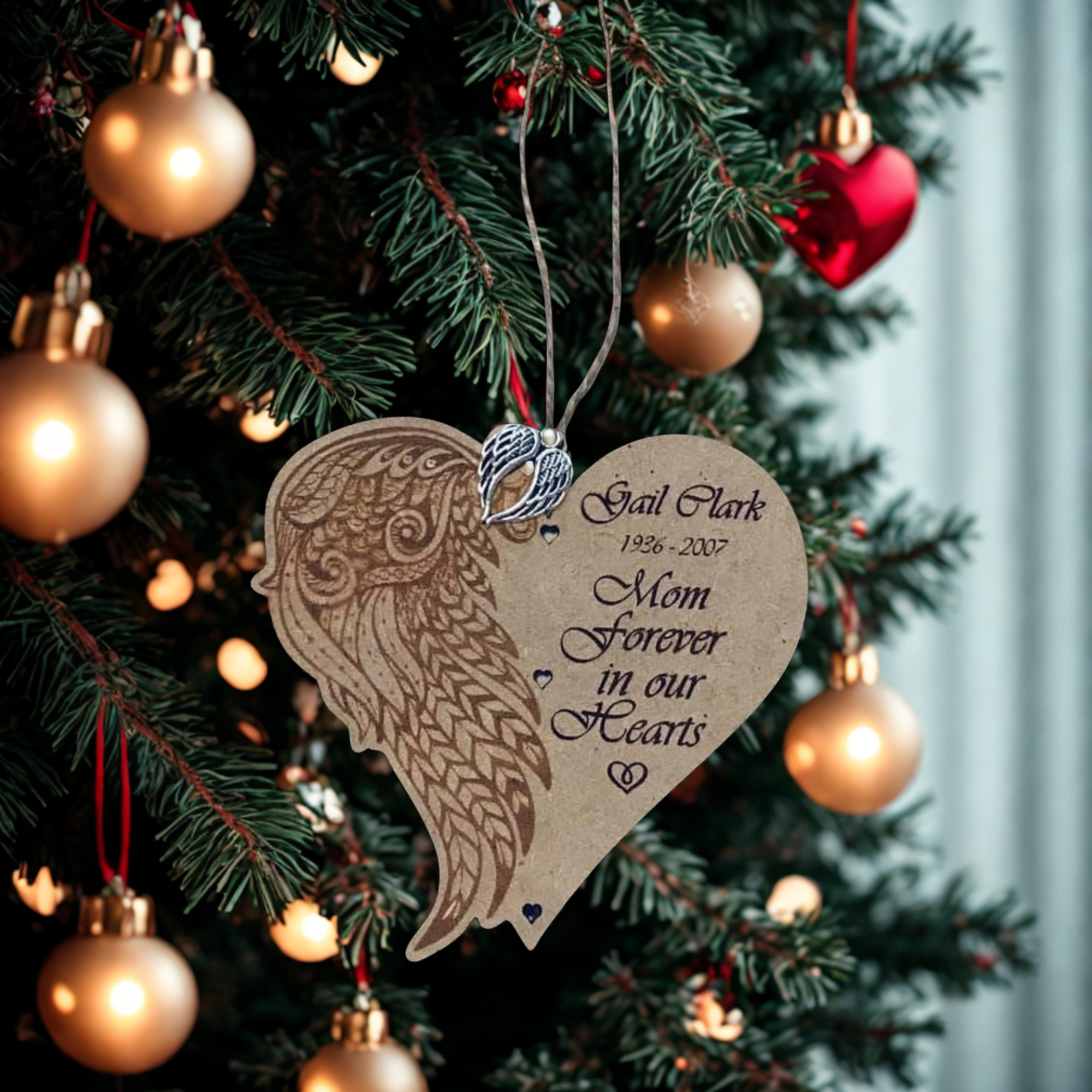 Personalized memorial ornament with name and dates